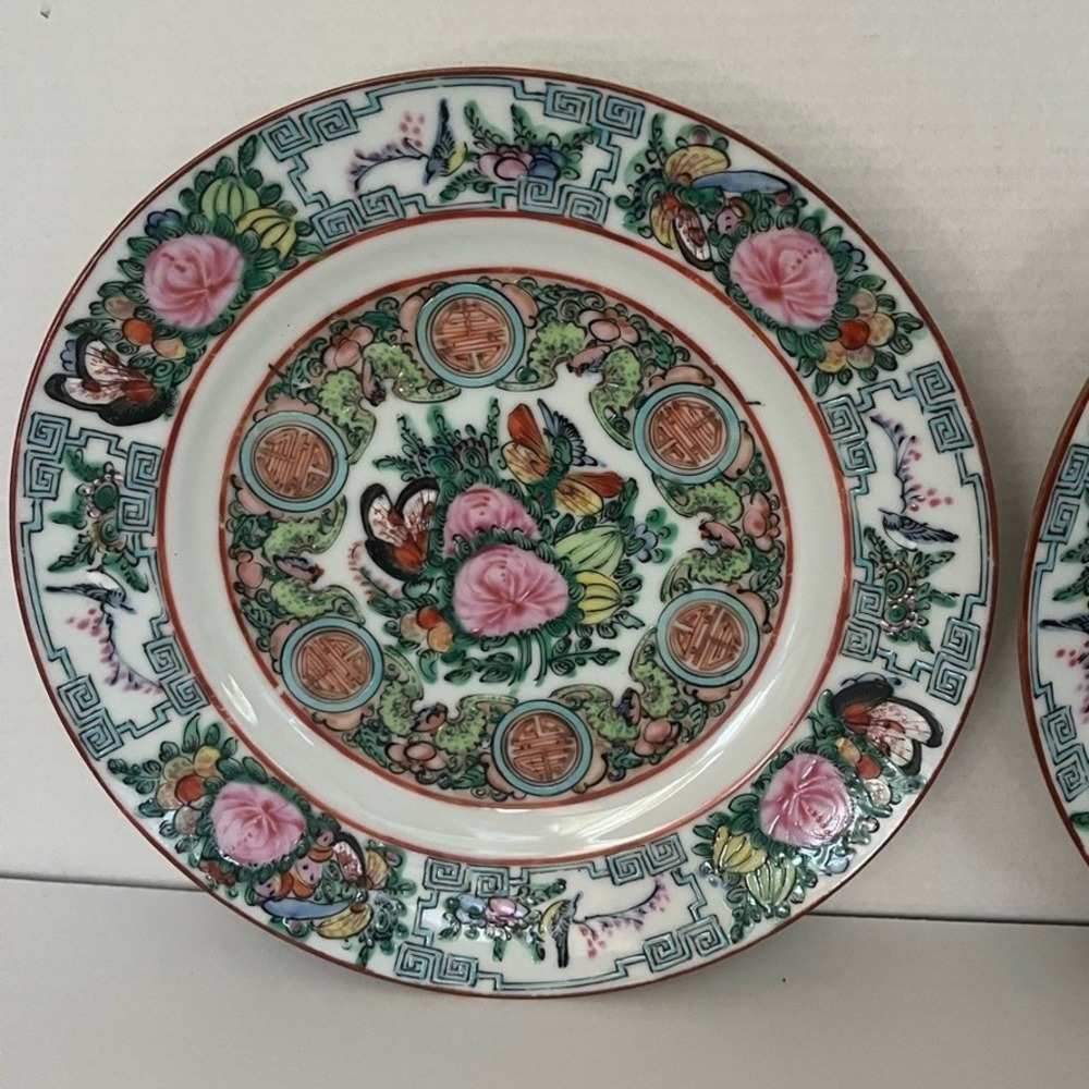 Vintage Rose Medallion Porcelain Salad Plates Pair Famille Rose Floral Birds - Picture 8 of 15